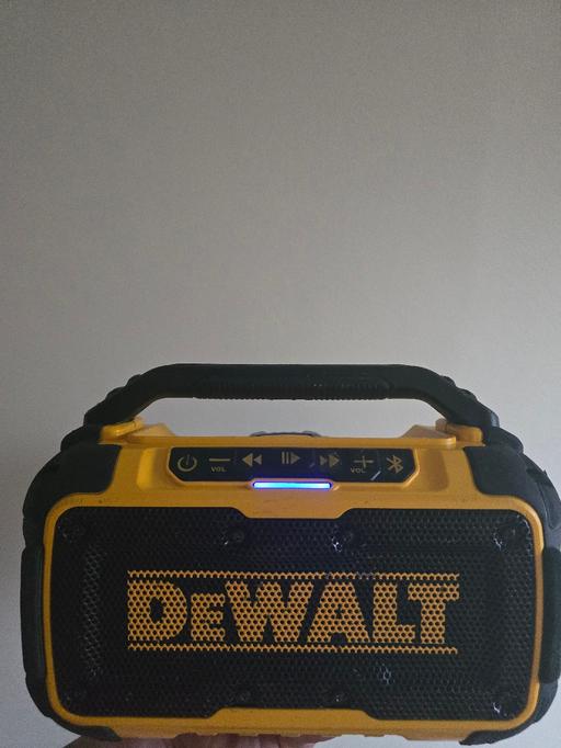 Buy & Sell Wrekenton Gateshead - Photos for Dewalt Bluetooth Speaker