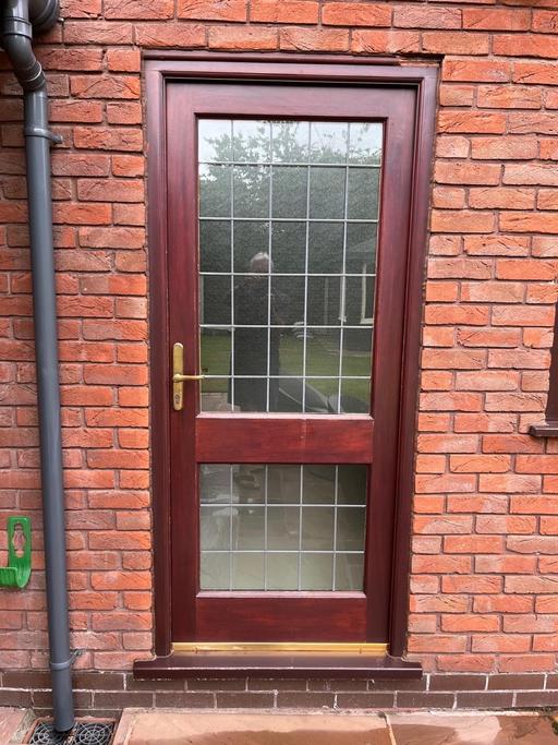 Buy & Sell Westbrook Warrington - Photos for Solid Hardwood Door Frosted/ Leaded Glass