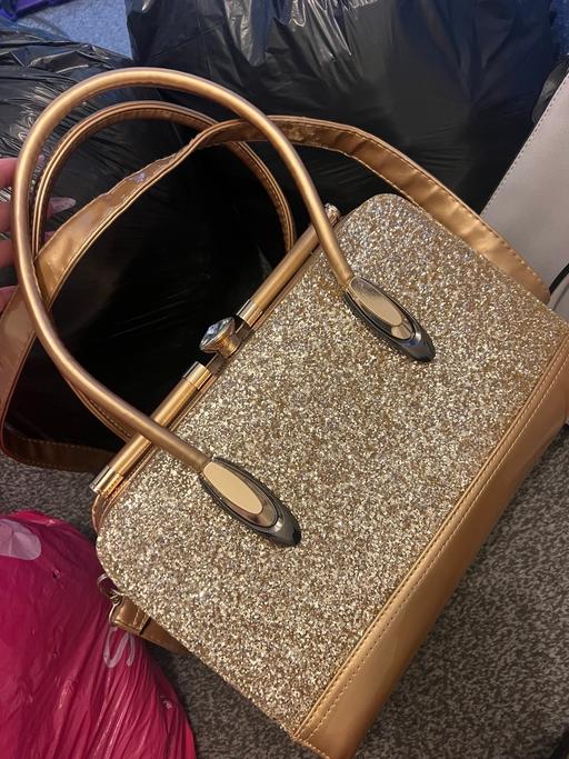 Buy & Sell Derbyshire North East Derbyshire - Photos for Clothes/bags/accessories