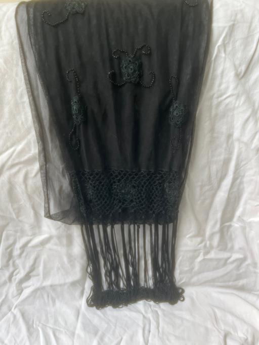 Buy & Sell Bowes Park North London - Photos for Party scarf