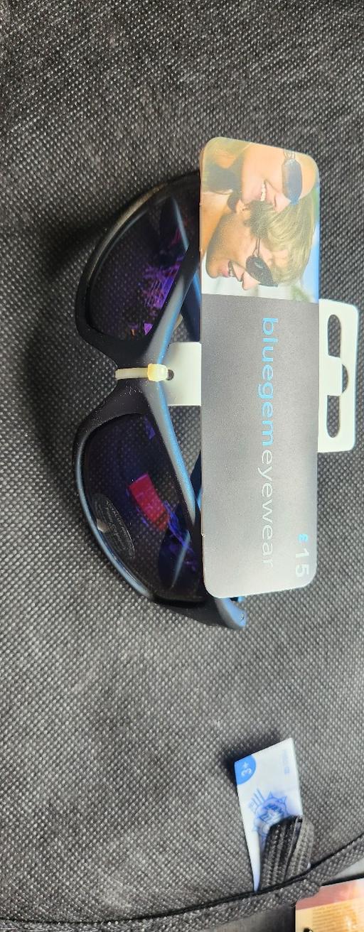 Buy & Sell Aylesbury Buckinghamshire - Photos for brand new sunglasses