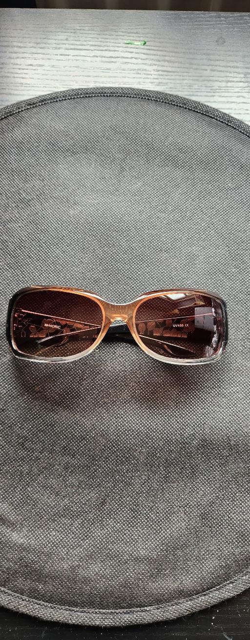 Buy & Sell Aylesbury Buckinghamshire - Photos for brand new sunglasses SOLD