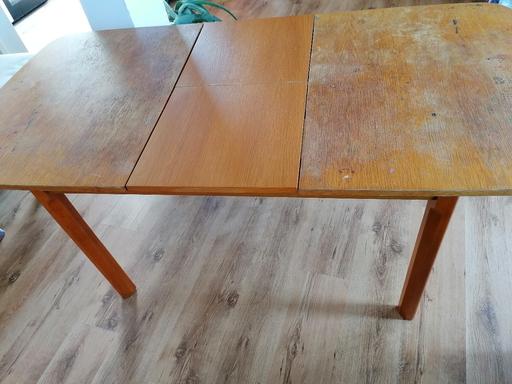 Buy & Sell Eastwood Southend-on-Sea - Photos for kitchen table