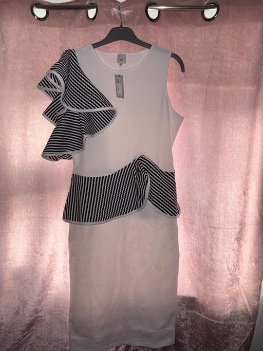 Buy & Sell Northfield Birmingham - Photos for River island dress