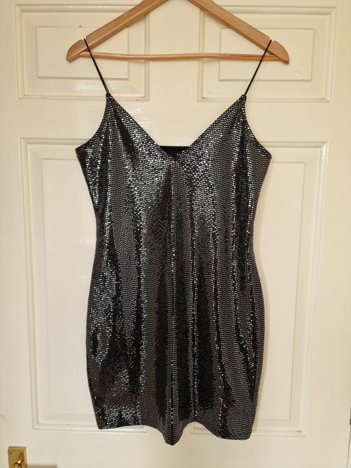Buy & Sell Grange Park North London - Photos for DIVIDED H&M Silver Sequin Mini Dress