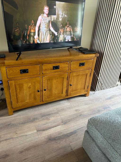 Buy & Sell Dudley Port Sandwell - Photos for Solid oak furniture set