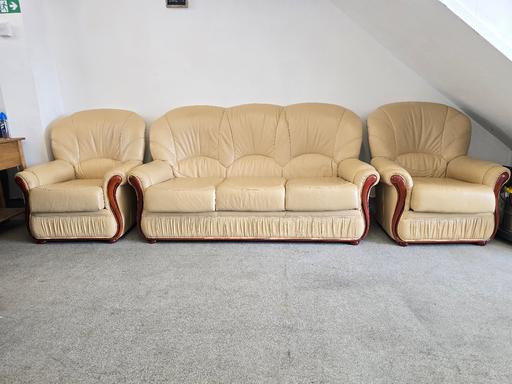Buy & Sell Brierley Hill Dudley - Photos for gigli mobili tappezzati Italian suite