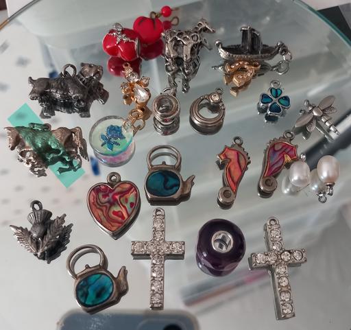 Buy & Sell Thatto Heath Saint Helens - Photos for Collection of quality bracelet charms