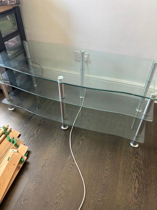 Buy & Sell Stratford East London - Photos for TV stand