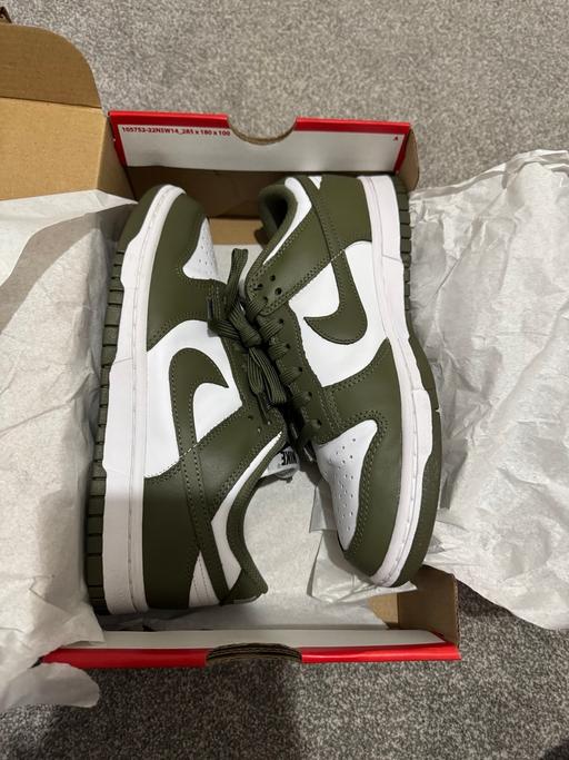 Buy & Sell Walthamstow East London - Photos for Women’s Nike Dunks