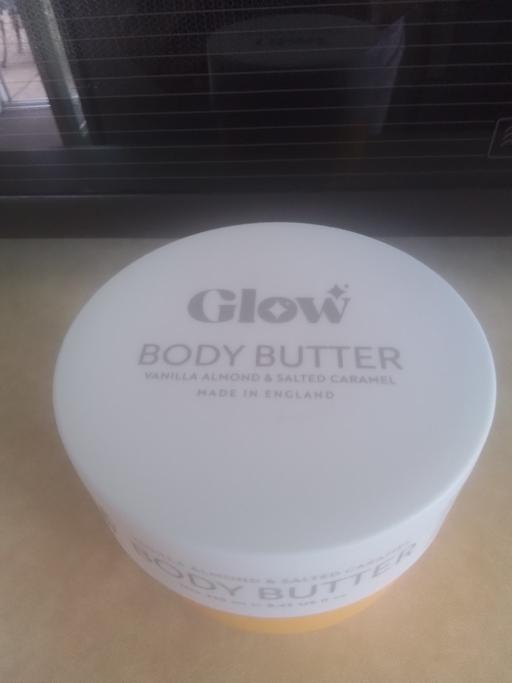 Buy & Sell Aldridge Walsall - Photos for NEW GLOW BODY BUTTER 250ML