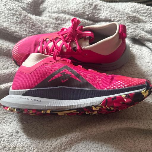 Buy & Sell Edge Hill Liverpool - Photos for Fireberry Gore-Tex react 4