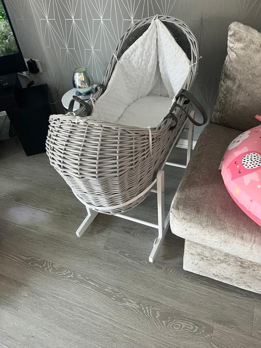 Buy & Sell Bradley Wolverhampton - Photos for Moses basket