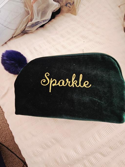 Buy & Sell South Yorkshire Doncaster - Photos for Sparkle makeup bag.. like new