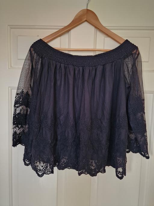 Buy & Sell Grange Park North London - Photos for New Look Black Off-Shoulder Embroidered Top