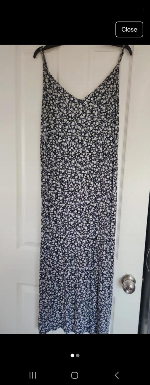 Buy & Sell Alverthorpe Wakefield - Photos for ladies size 16 dress