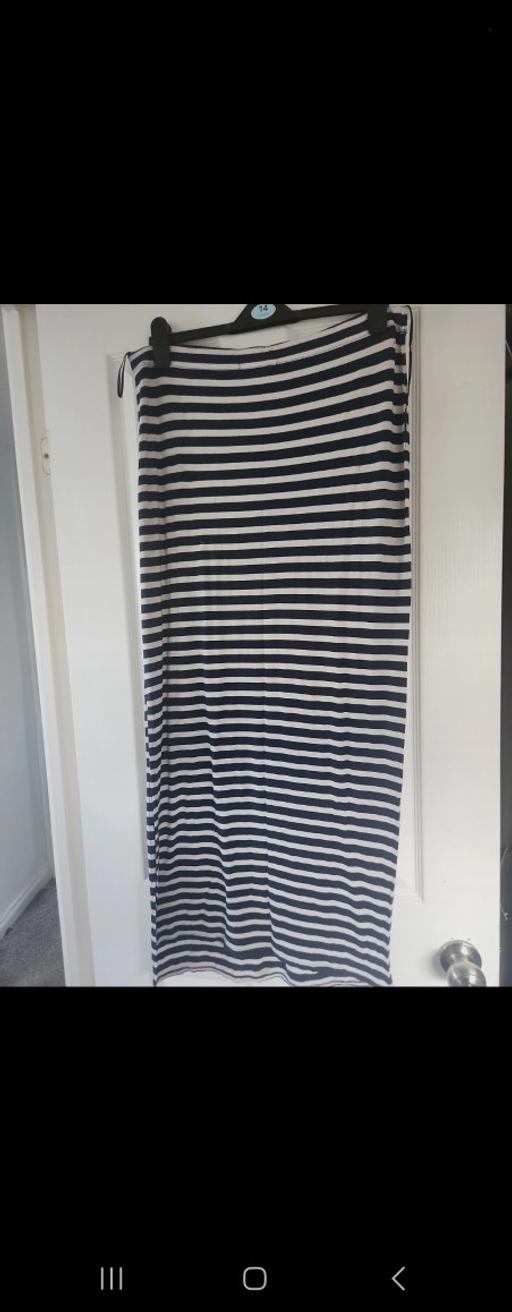 Buy & Sell Wakefield City Centre Wakefield - Photos for blue and white long skirt 16