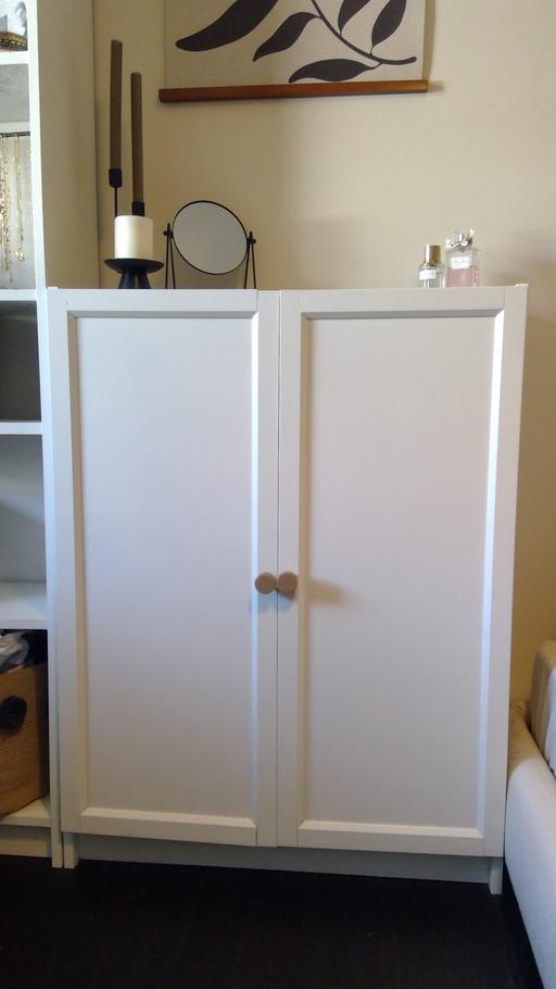 Buy & Sell Surrey Quays South East London - Photos for Ikea billy bookcase (3 shelves) with doors