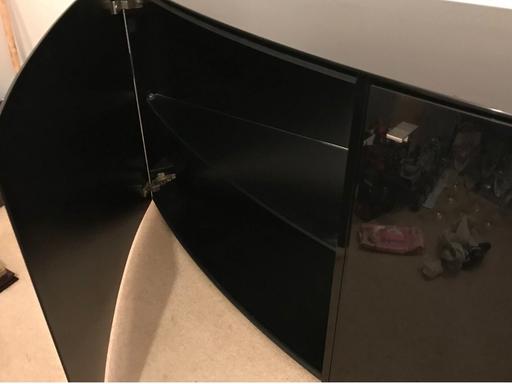 Buy & Sell Buckinghamshire Princes Risborough - HP27 - Photos for Premium Italian glass sideboard