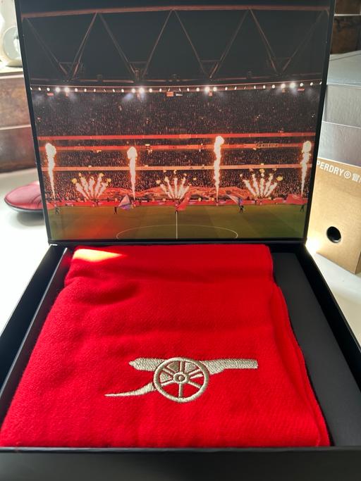 Buy & Sell Princes Risborough Buckinghamshire - Photos for Arsenal official shop scarf gift box NEW