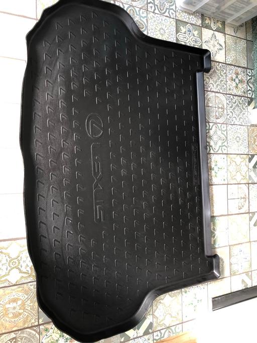 Vehicles Buckinghamshire Princes Risborough - HP27 - Photos for Lexus NX boot liner original