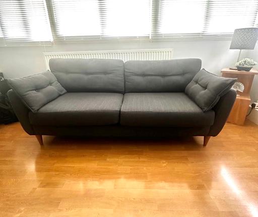 Buy & Sell Chinatown Central London - Photos for 3 SEATER SOFA