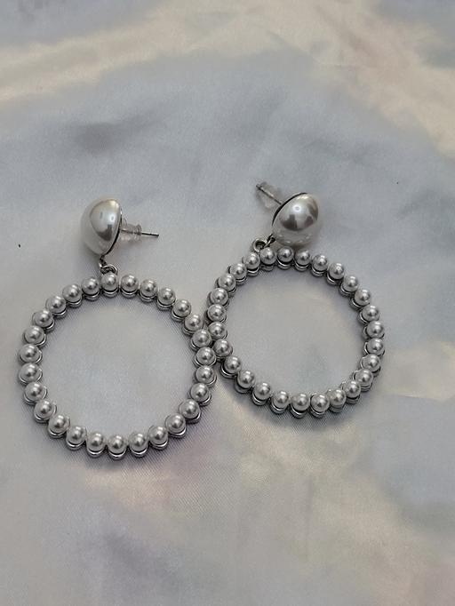 Buy & Sell Healey Rochdale - Photos for Hoop Earrings