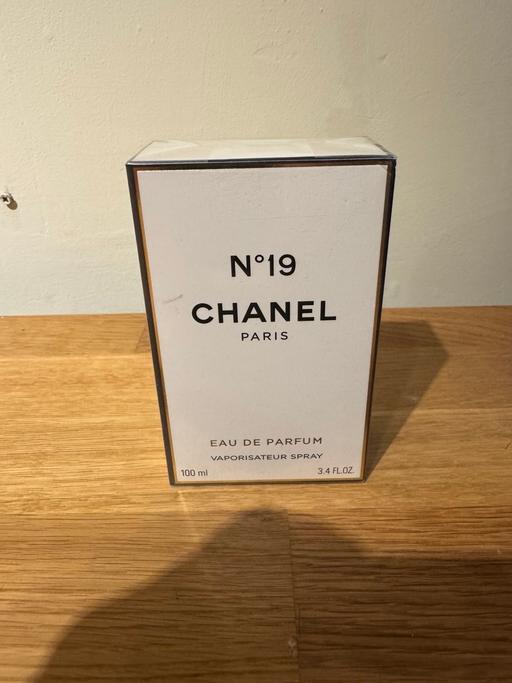 Buy & Sell Waddington North Kesteven - Photos for Chanel 19 eau de parfum 100ml