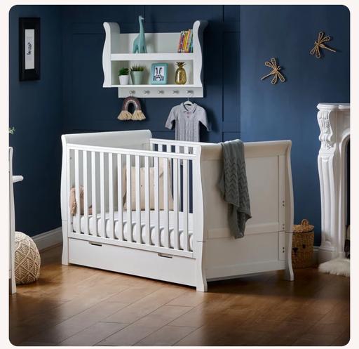 Buy & Sell Enfield Wash Enfield - Photos for Stamford Classic Sleigh Cot Bed
