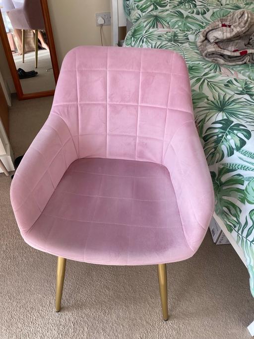 Buy & Sell South East London Maze Hill - South East London - Photos for Pink Chair