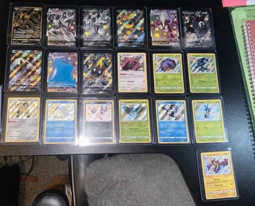 Buy & Sell Hyndland Glasgow - Photos for Pokemon Shining Fates bundle