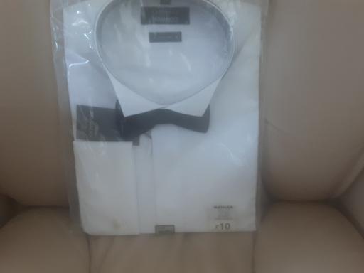 Buy & Sell Bolton-Upon-Dearne Barnsley - Photos for Men's size 17.5 collar bnwt shirt/bow