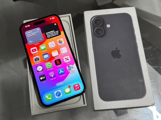 Buy & Sell West Midlands Birmingham - Photos for Apple iPhone 16 128gb black unlocked