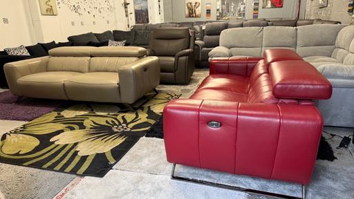 Buy & Sell Farnworth Bolton - Photos for Red and beige leather 2 piece recliner suite