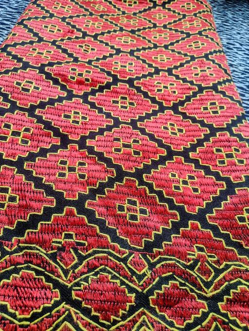 Buy & Sell West Midlands Birmingham - Photos for embroidered shawl