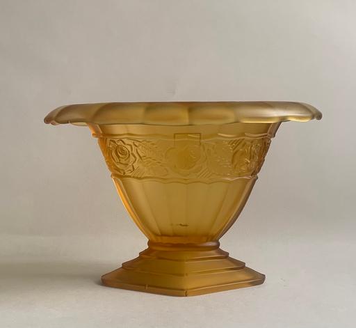 Buy & Sell Arthurs Hill Newcastle upon Tyne - Photos for Burnsdorf pressed glass bowl missing frog