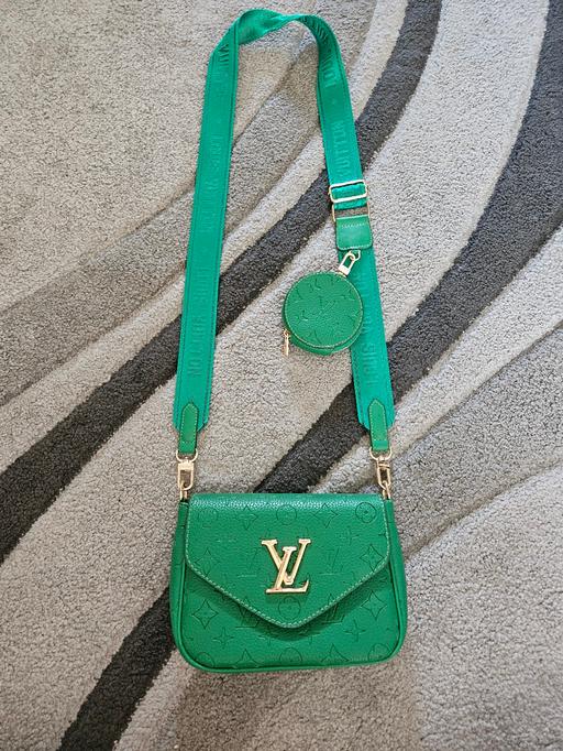 Buy & Sell Stow Heath Wolverhampton - Photos for lv handbag
