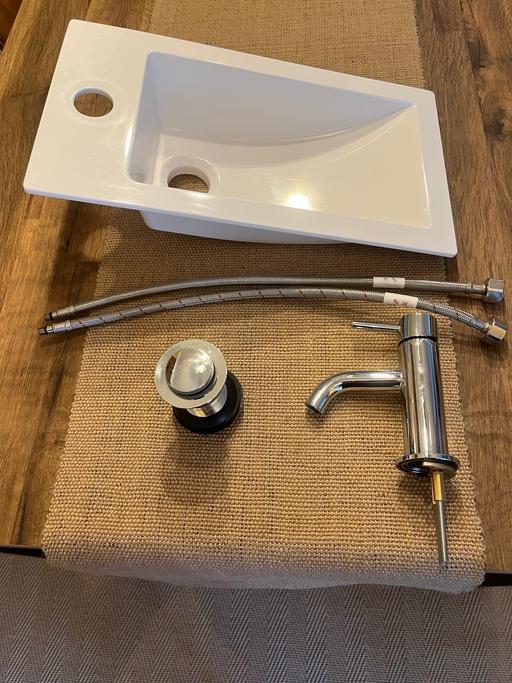 Buy & Sell Muxton Telford and Wrekin - Photos for Vanity Sink