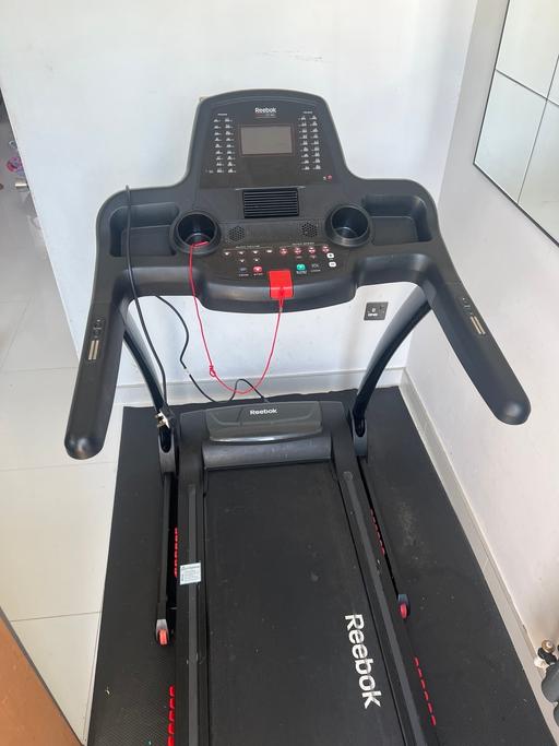 Buy & Sell Leagrave Luton - Photos for Treadmill Reebok ONEGT40s