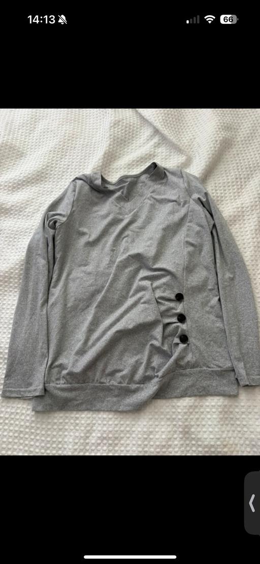 Buy & Sell Bradmore Wolverhampton - Photos for grey button up jumper