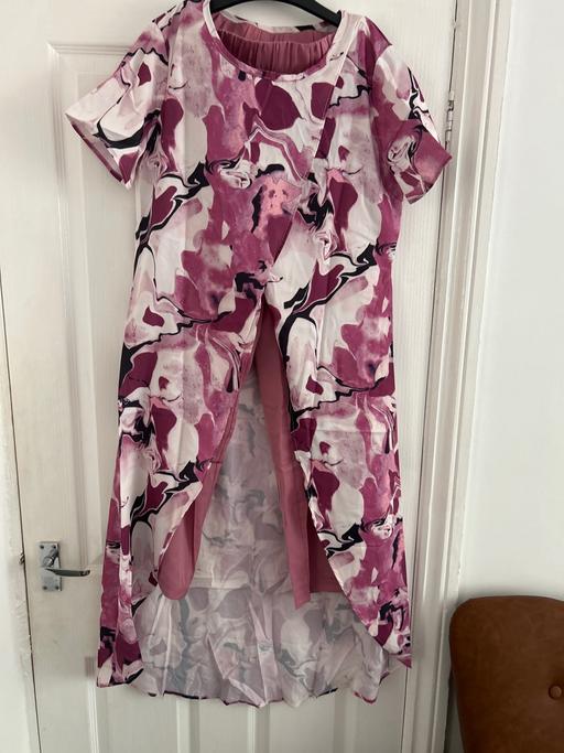 Buy & Sell Wombwell Barnsley - Photos for New Size Medium trouser and long top set