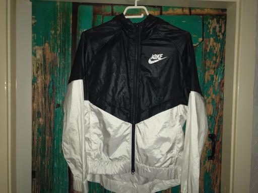 Buy & Sell Morley Leeds - Photos for Nike rain jacket
