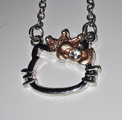 Buy & Sell Poole Bournemouth, Christchurch and Poole - Photos for hello Kitty crown gem necklace