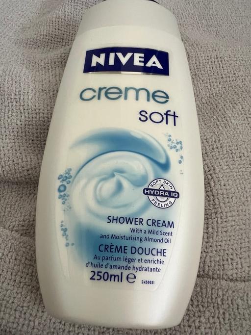 Buy & Sell Hetton-Le-Hole Sunderland - Photos for Nivea Shower Cream ( New )
