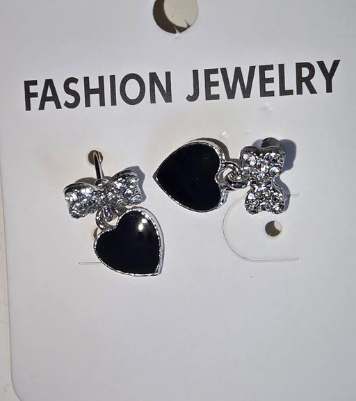 Buy & Sell Poole Bournemouth, Christchurch and Poole - Photos for Black Heart 🖤 Earrings with Glitter Bow