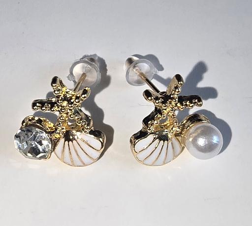 Buy & Sell Poole Bournemouth, Christchurch and Poole - Photos for White shell starfish And Pearl Earrings