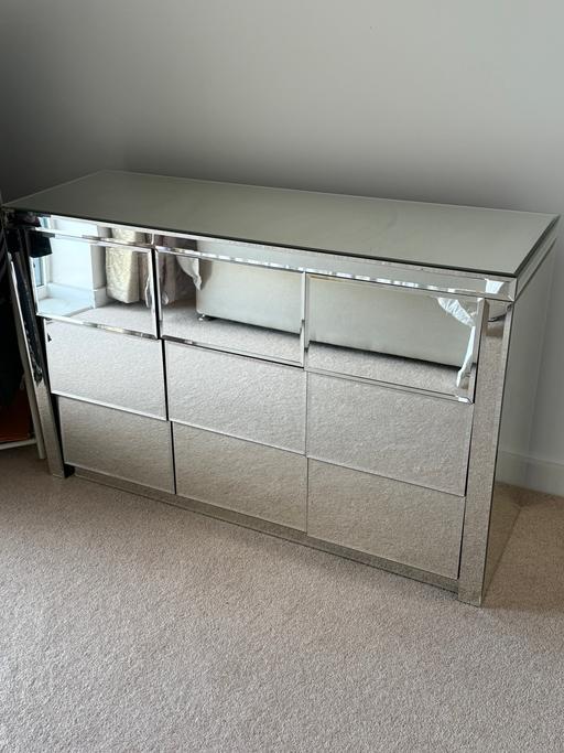Buy & Sell Dagenham Barking and Dagenham - Photos for Beautiful Glass Sideboard