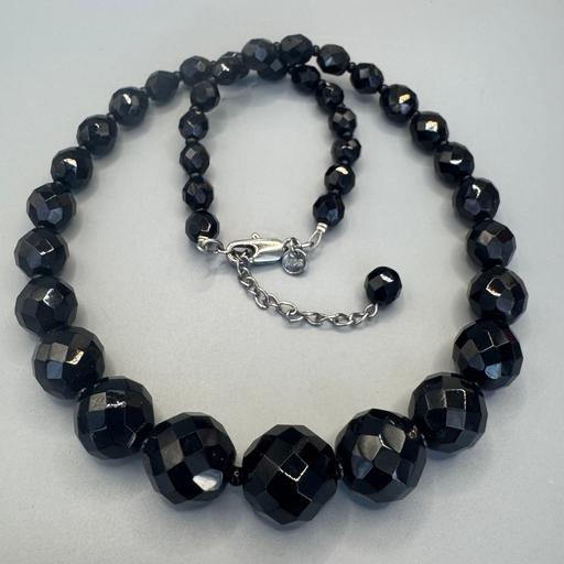 Buy & Sell Tyseley Birmingham - Photos for Pretty M&S Faceted Glass Necklace