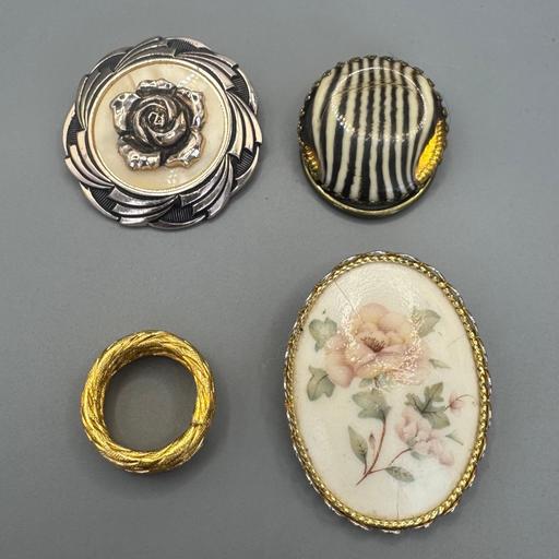 Buy & Sell Tyseley Birmingham - Photos for Vintage Scarf Clips