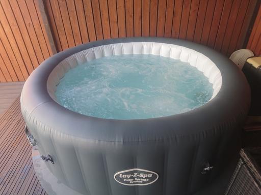 Buy & Sell Tamworth Staffordshire - Photos for lay-z-spa hot tub palm springs hydrojet